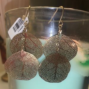 Dangle gold leaf earrings